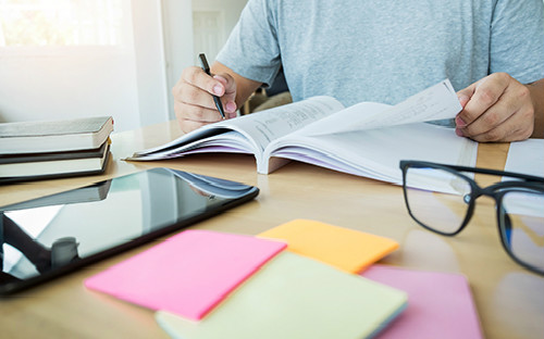 南宁自考培训机构怎么报名？(图1)