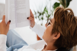 常见问题：自考适合在职人员提升学历吗？