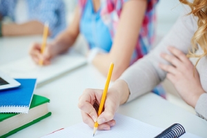 自考好考吗？难不难？